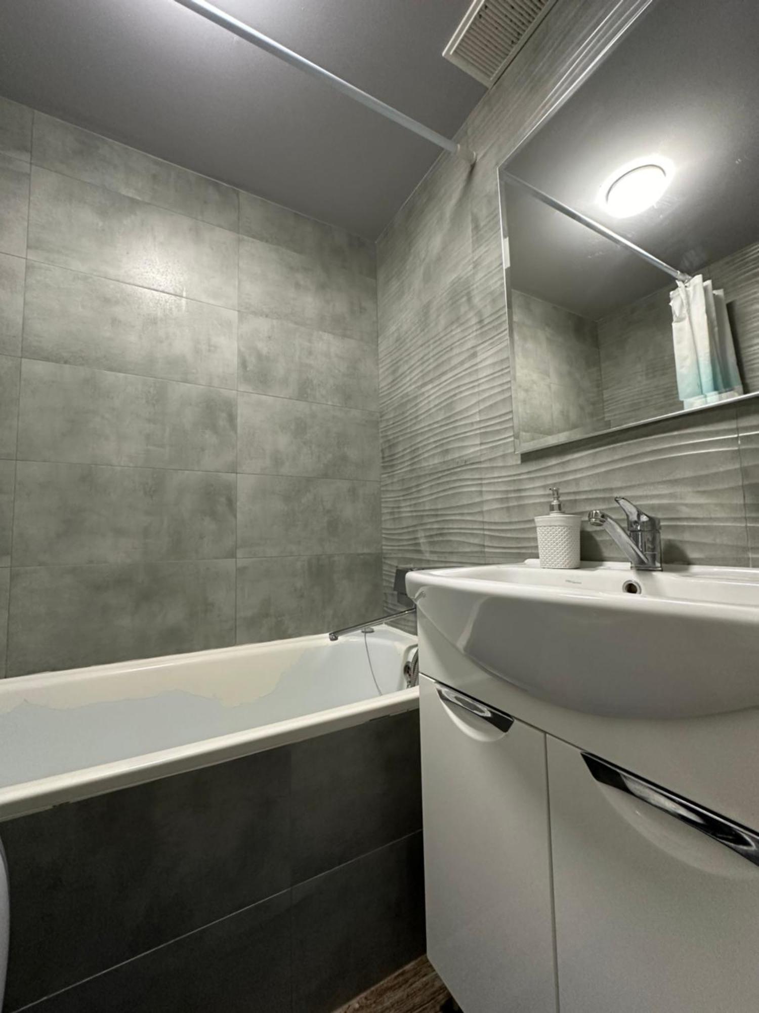 Апартаменти Купчинського Ternópil Exterior foto